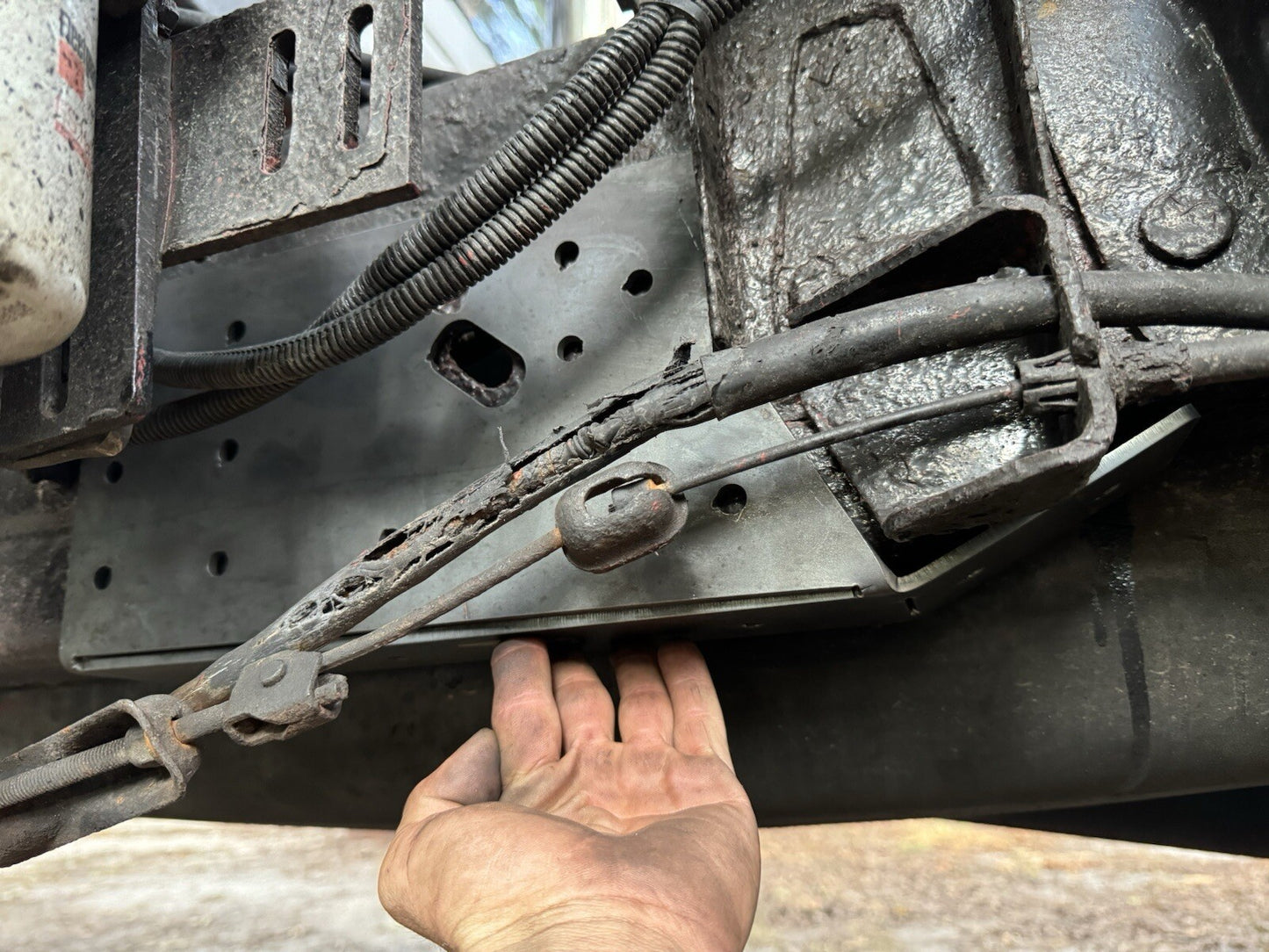 1994-2002 Dodge Ram EXT CAB LONG BED DRIVER Frame Rail Rust Repair Leaf Perch